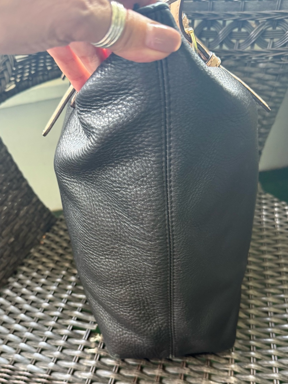 Michael Kors Black Pebbled Leather Tote with Tan Handles & Gold Charm EUC - Picture 3 of 17